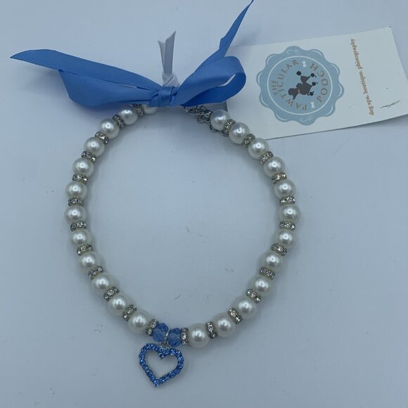 Blue Heart Pearl Crystal Necklace Dog with Bow - Pawticular Pooch LRG 140442 - Picture 1 of 2